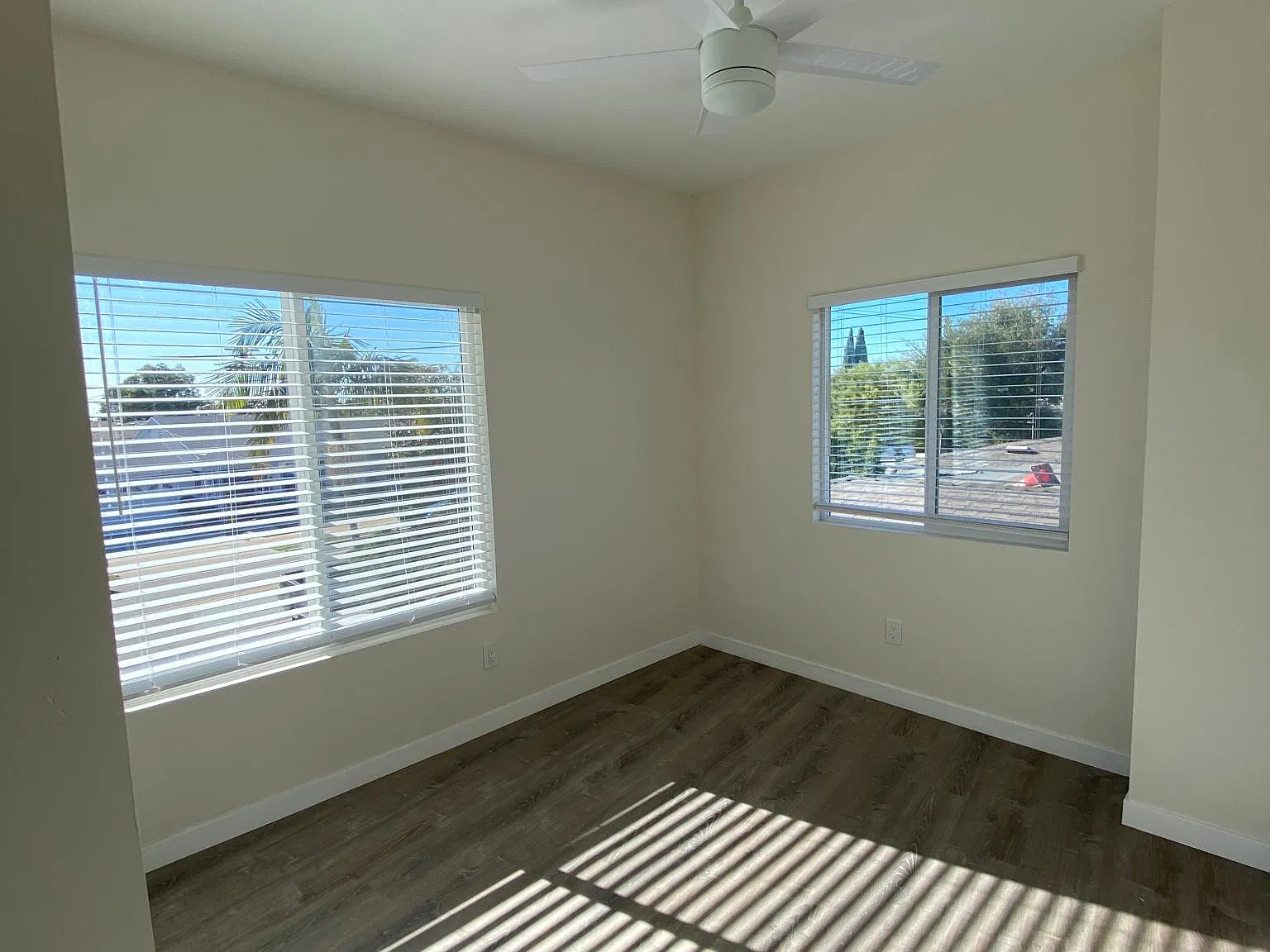 4 bed, 1200 sqft, $5,450 — Photo 3
