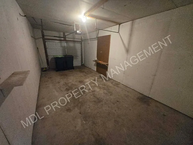 5700 Lessandro St — Photo 9