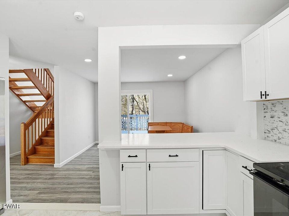 1st image of 113 Regent St