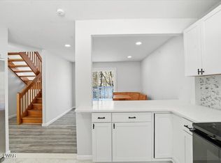 113 Regent St, Bushkill, PA 18324