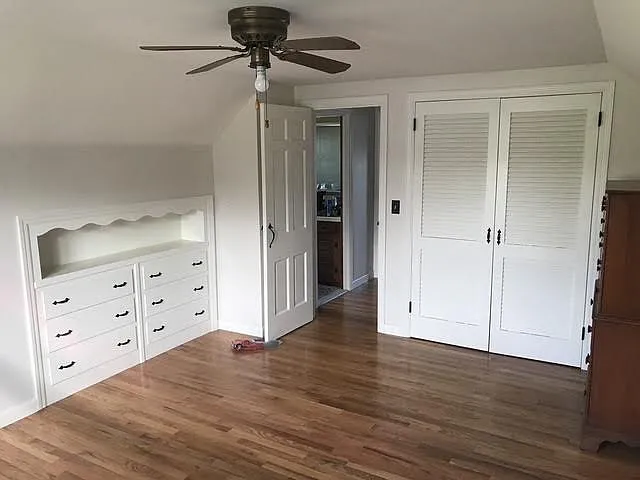 2 Villa Ave — Photo 23