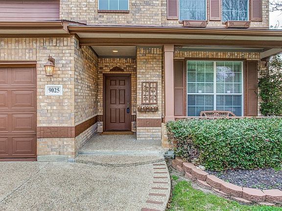 3rd image of 9025 Friendswood Dr