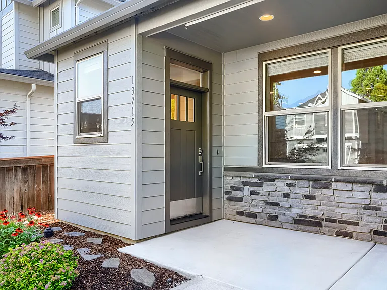 13715 NW 7th Pl — Photo 4