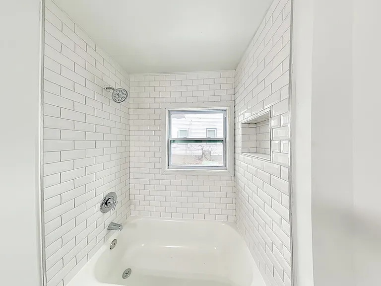 1958 Maywood Pl NW — Photo 11