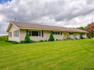 111 Fon Clair Ter, Johnstown, NY 12095