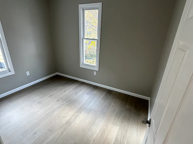 286 Summer Ave #2 — Photo 9