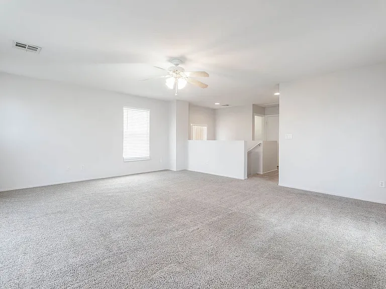 5531 Doubleday St — Photo 23