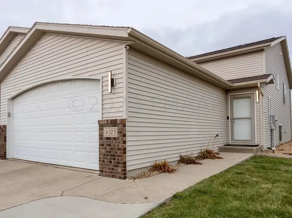 4323 39th Ave S, Fargo, ND 58104