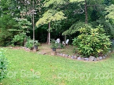 2nd image of 1166 Robinhood Rd