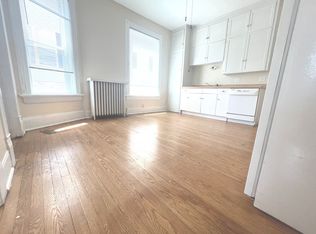 1823 E Bradford Ave #2495, Milwaukee, WI 53211