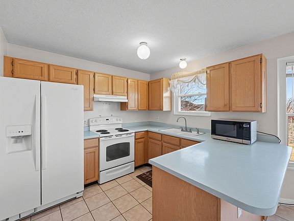 4th image of 5938 W Cape Cod Dr