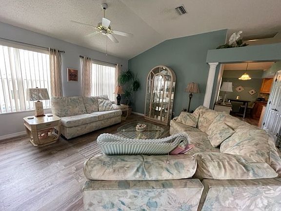 5th image of 1014 Ventura Dr