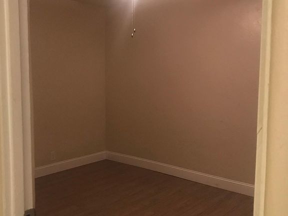 4th image of 1528 Alum Rock Ave APT B