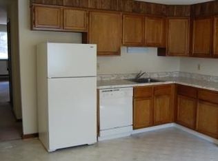 10 Reservoir Mnr APT 3R, Seymour, CT 06483