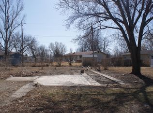 21 Waterway Pl, Manhattan, KS 66502