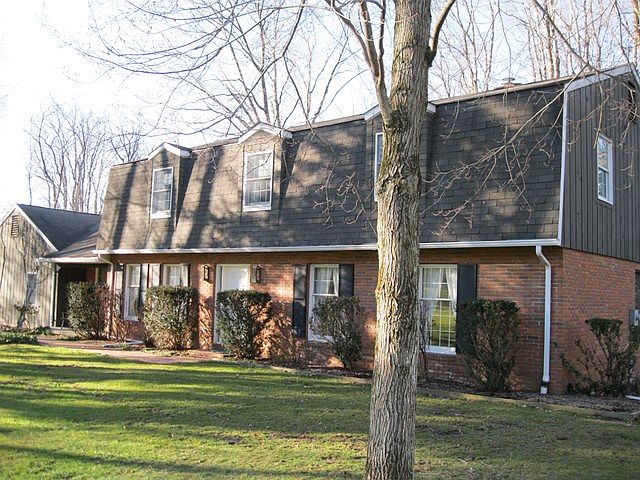 1st image of 501 Highland Dr