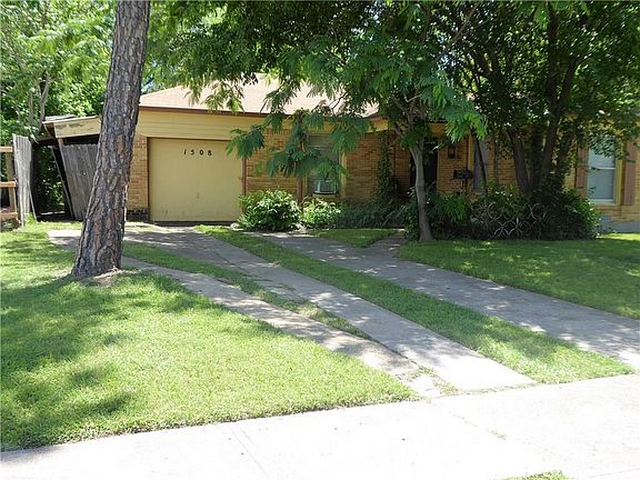 4th image of 1508 Mayflower Dr