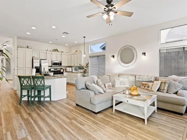 4106 Copper Hill Ct, Antelope, CA 95843