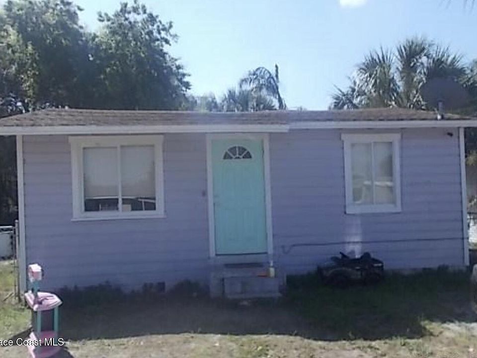 1st image of 1423 Licht St B