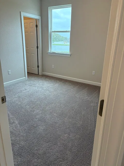 4 bed, 2287 sqft, $3,000 — Photo 4