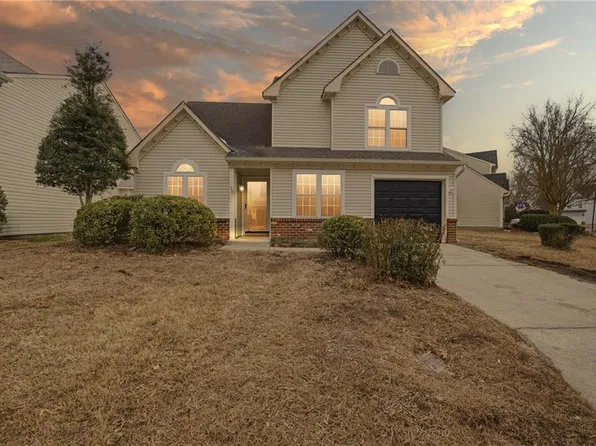 50 Centre Port Cir, Portsmouth, VA 23703