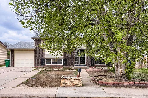 949 Olathe St Photo 1