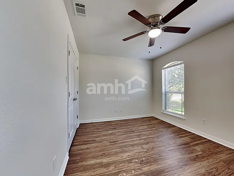 322 Creekside Way — Photo 15