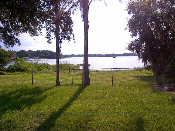 2nd image of 5204 Stratemeyer Dr