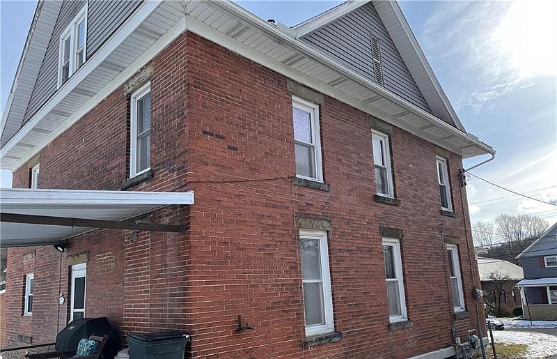 114 E Main St, Sykesville, PA 15865 Zillow