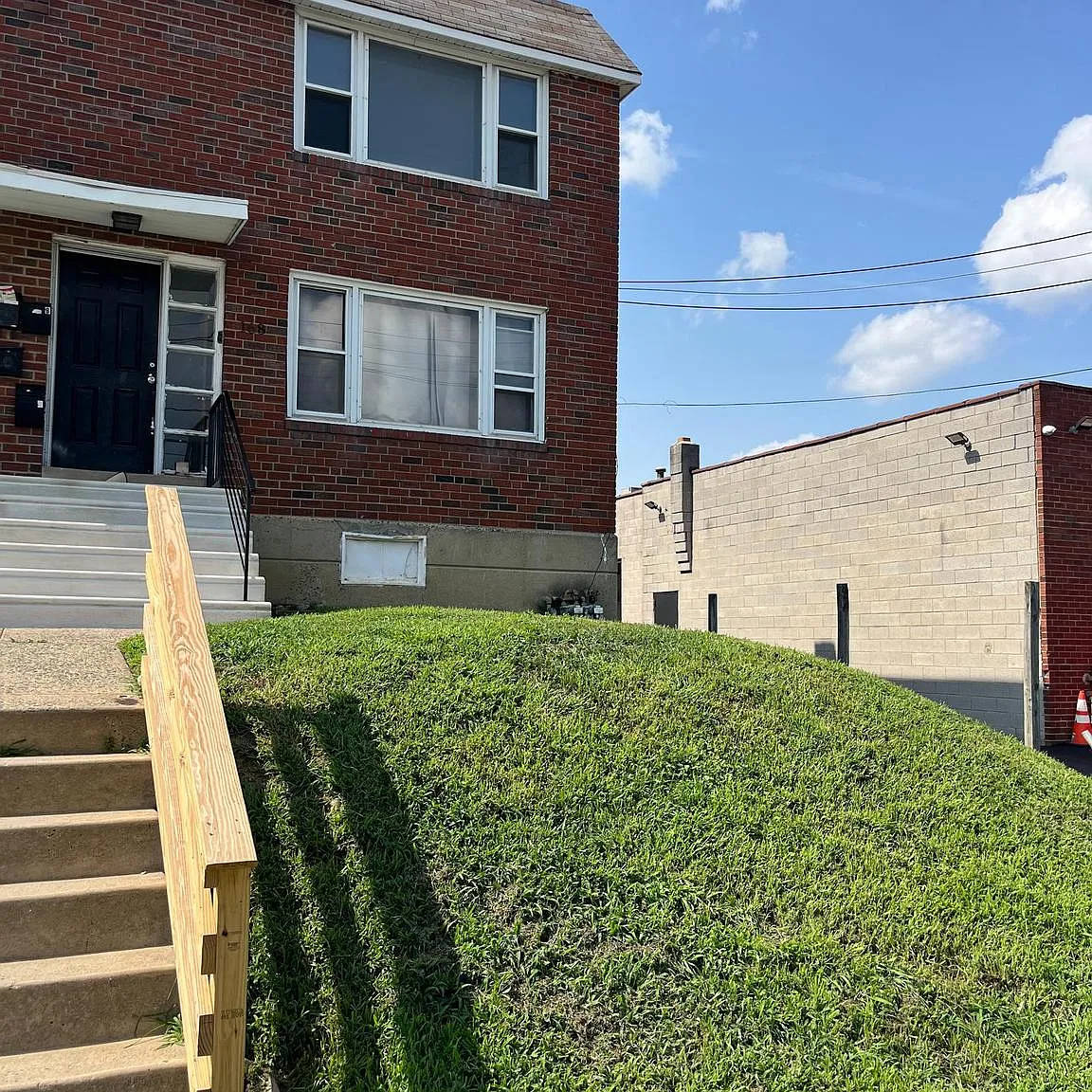 2 bed, 1.0 bath, 1680 sqft, $1,645 — Photo 1