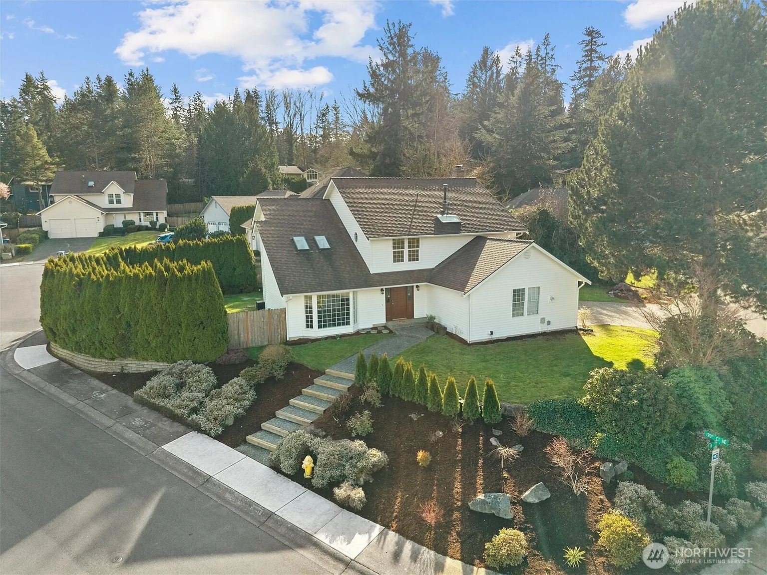 16915 NE 43rd Court photo 1