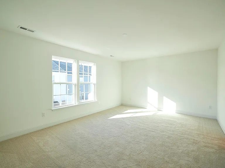 13868 Randolph Pond Ln — Photo 38