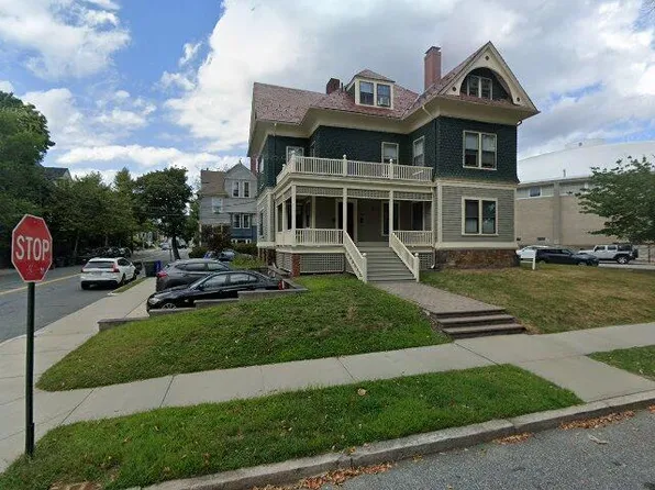 264 Bowen St #2W, Providence, RI 02906