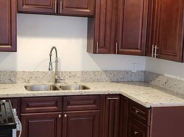 330 Cameron Pl APT 1