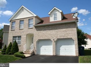 5 Vaccaro Rd, Lawrence Township, NJ 08648