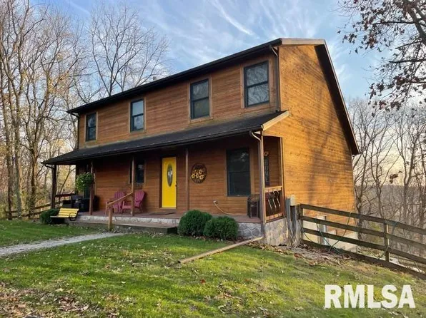 15364 New Salem Bluff Rd, Petersburg, IL 62675