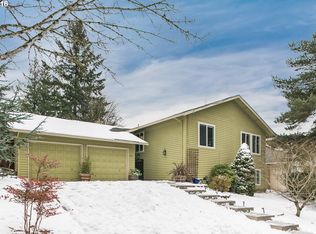 2230 SW 106th Pl, Portland, OR 97225