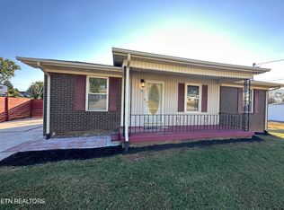 459 Hilltop Dr, Jefferson City, TN 37760