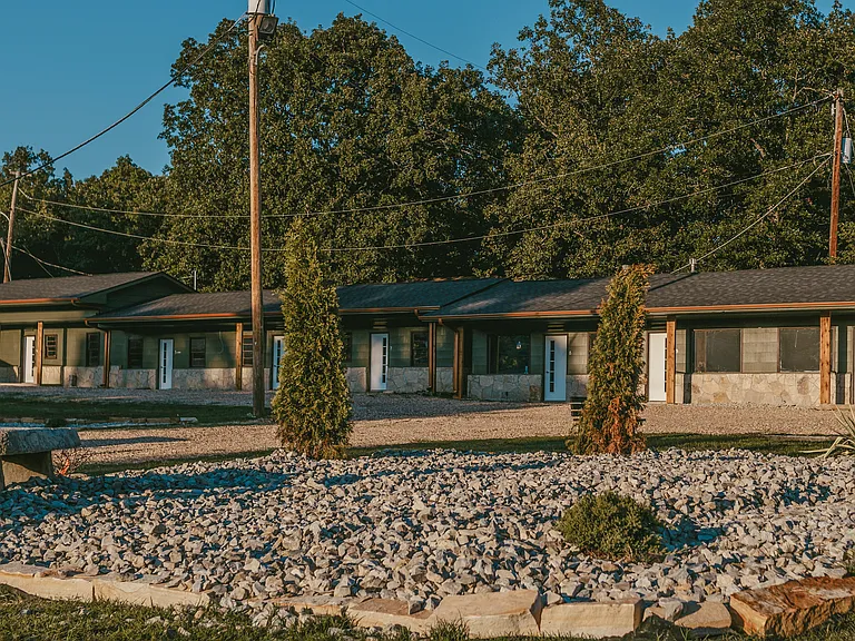 1104 Bull Shoals Dam Blvd #A — Photo 7