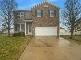 634 Preston Trails Dr, Pickerington, OH 43147