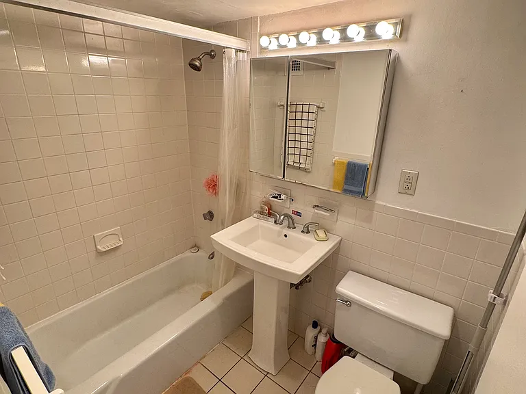 8 Whittier Pl #12F — Photo 30