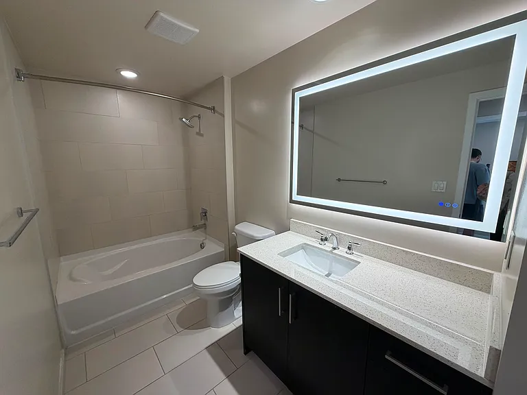 1111 SW 3rd Ave #220 — Photo 11