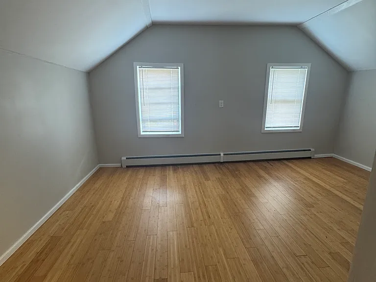 43 Clarke St — Photo 24