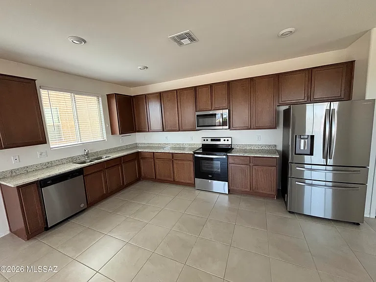 2155 W Apatite St — Photo 10