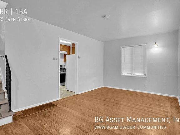 5th image of 475 44th St
