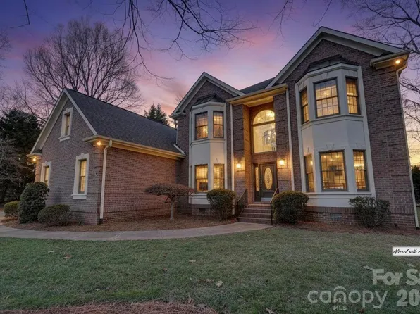 21308 Araglin Ct, Cornelius, NC 28031