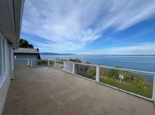 124 Forest Ln, Bellingham, WA 98225