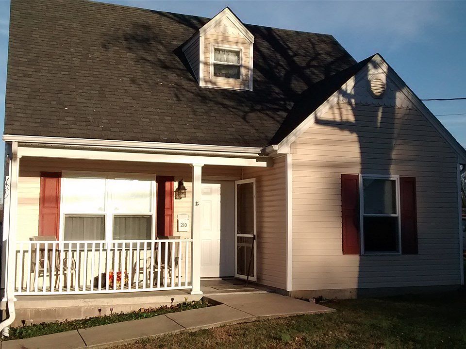 2nd image of 210 N Mantle Ave