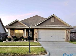 408 Otter Lagoon Dr SW, Madison, AL 35756