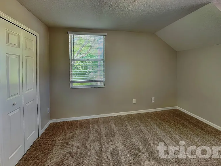 14926 Deer Meadow Dr — Photo 12